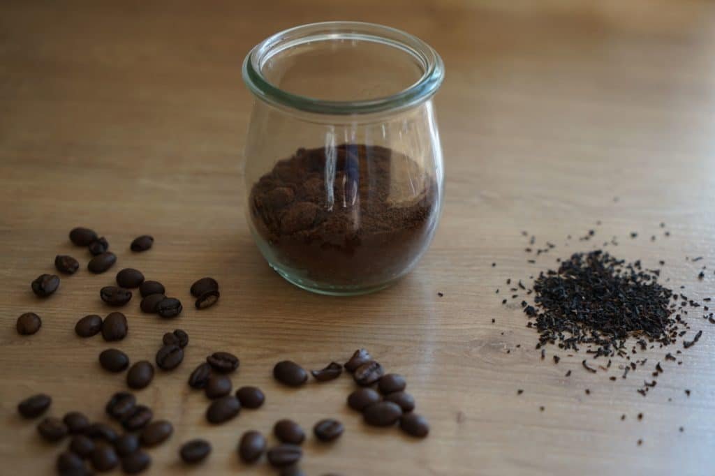 coffee beans, coffee grounds and blacke tea kitchen scraps for natural dyeing