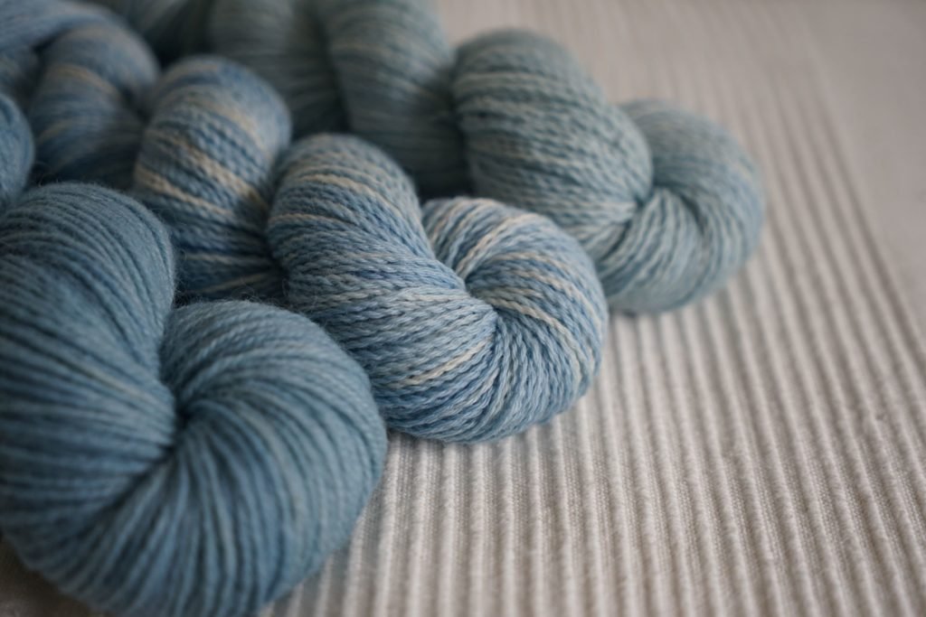 How To Dye Yarn With Indigo - Rosemary And Pines Fiber Arts