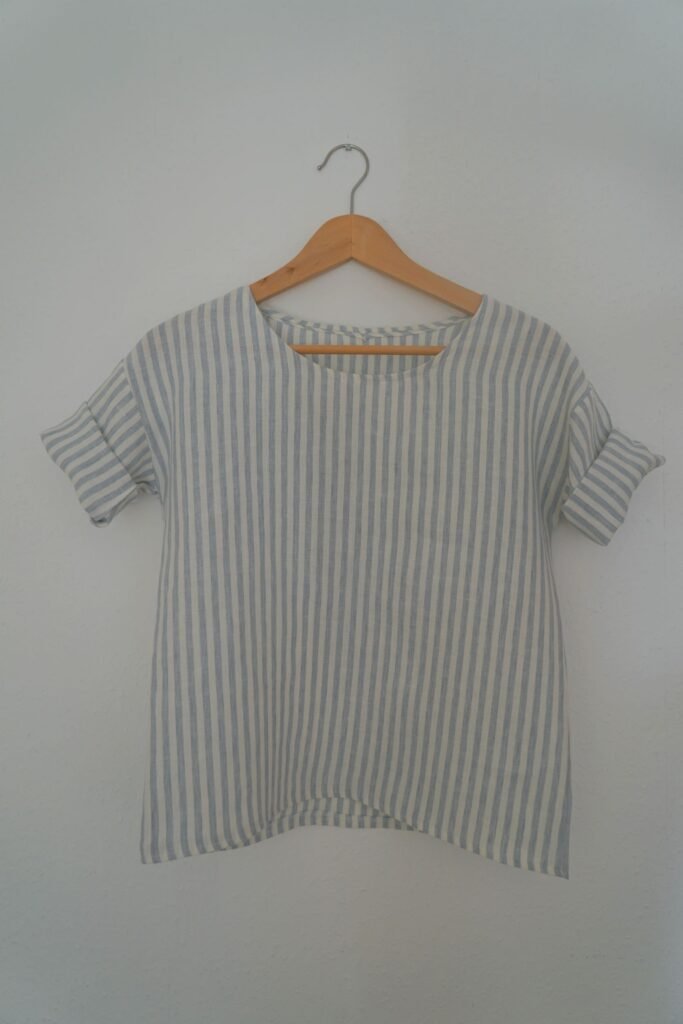 hemlock tee in white and blue striped linen